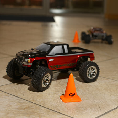 Losi Course/Track Cones, Orange 2.75" (6)