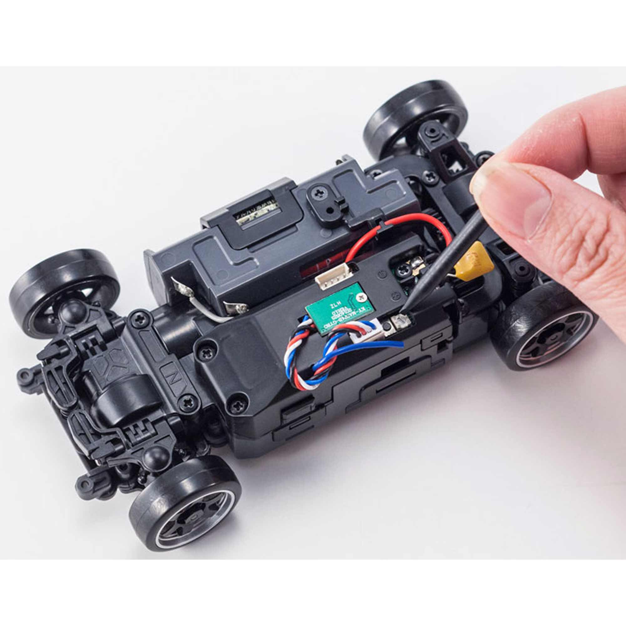 Kyosho 1/28 Subaru Inpreza 22B-STi MINI-Z AWD RTR, White