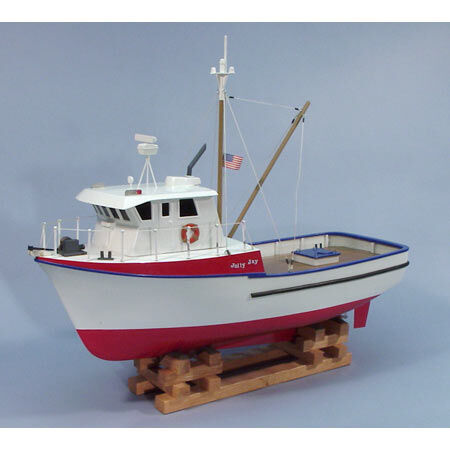 Dumas Products, Inc. 1/30 The Jolly Jay Trawler Boat Kit, 24"