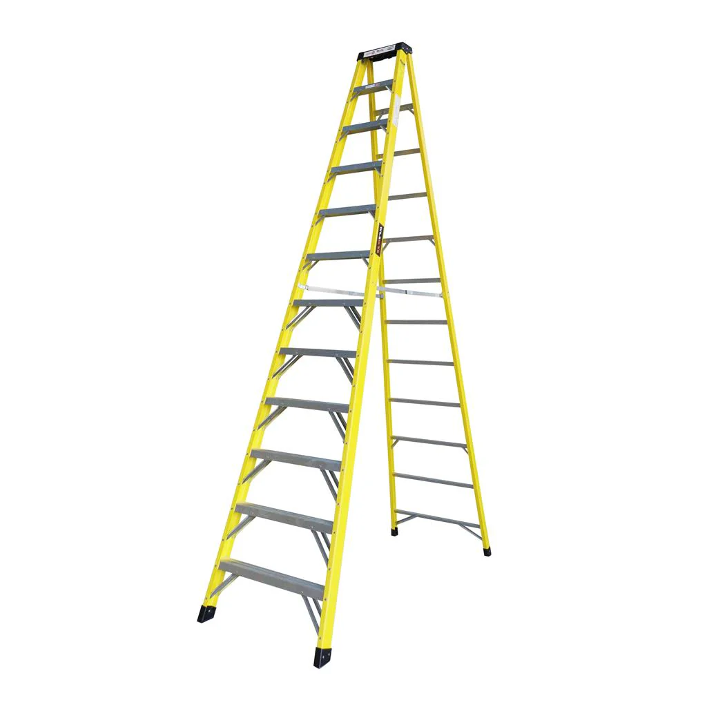2025 DURADRIVE F/G STEP LADDER 12' G1A