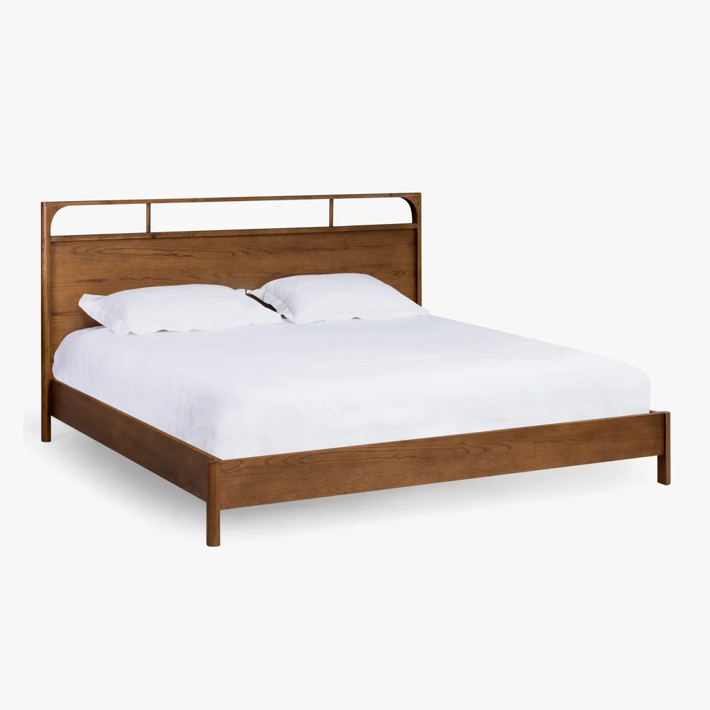 Cali Oak Bed - Walnut