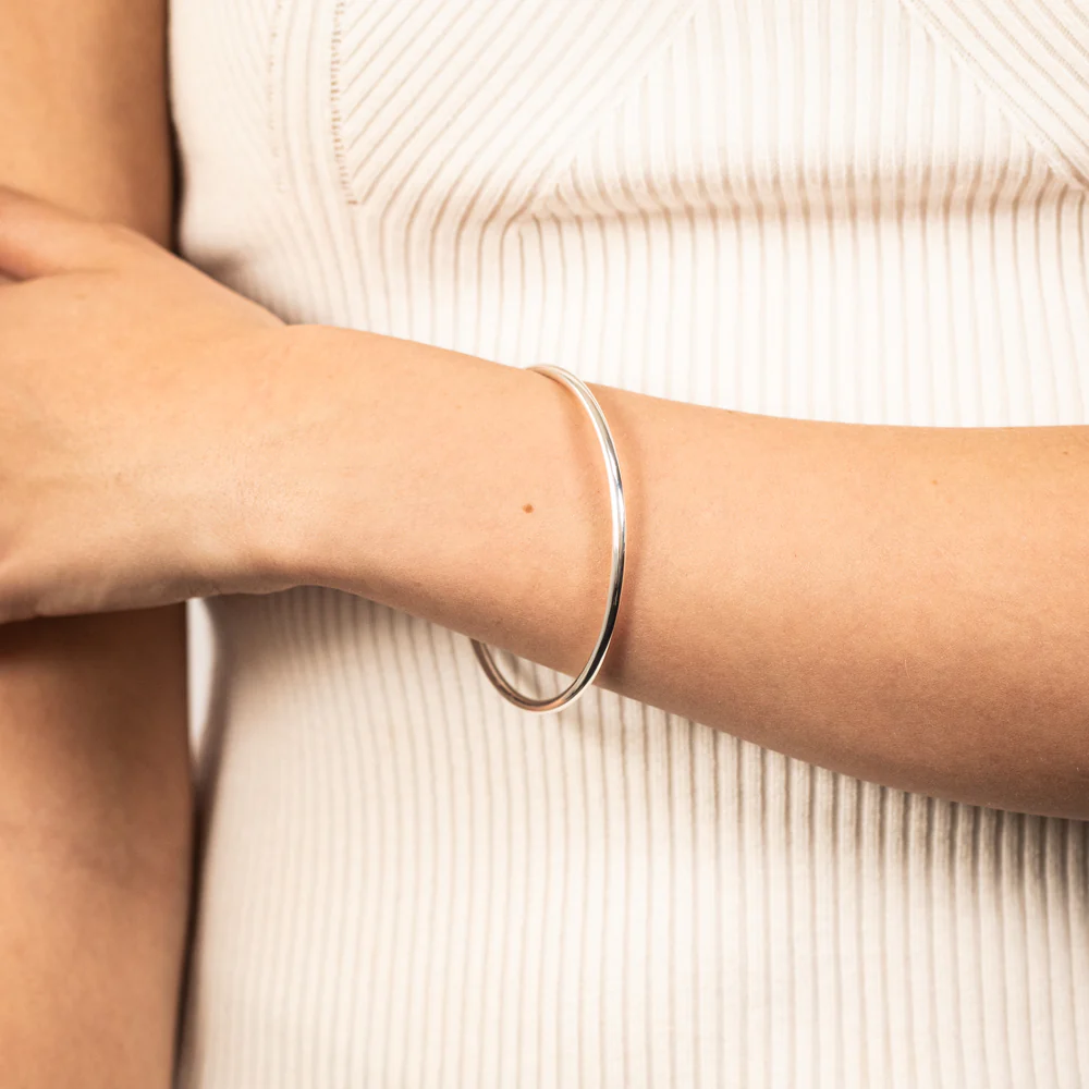 Sterling Silver 3mm Rounded Bangle 65mm