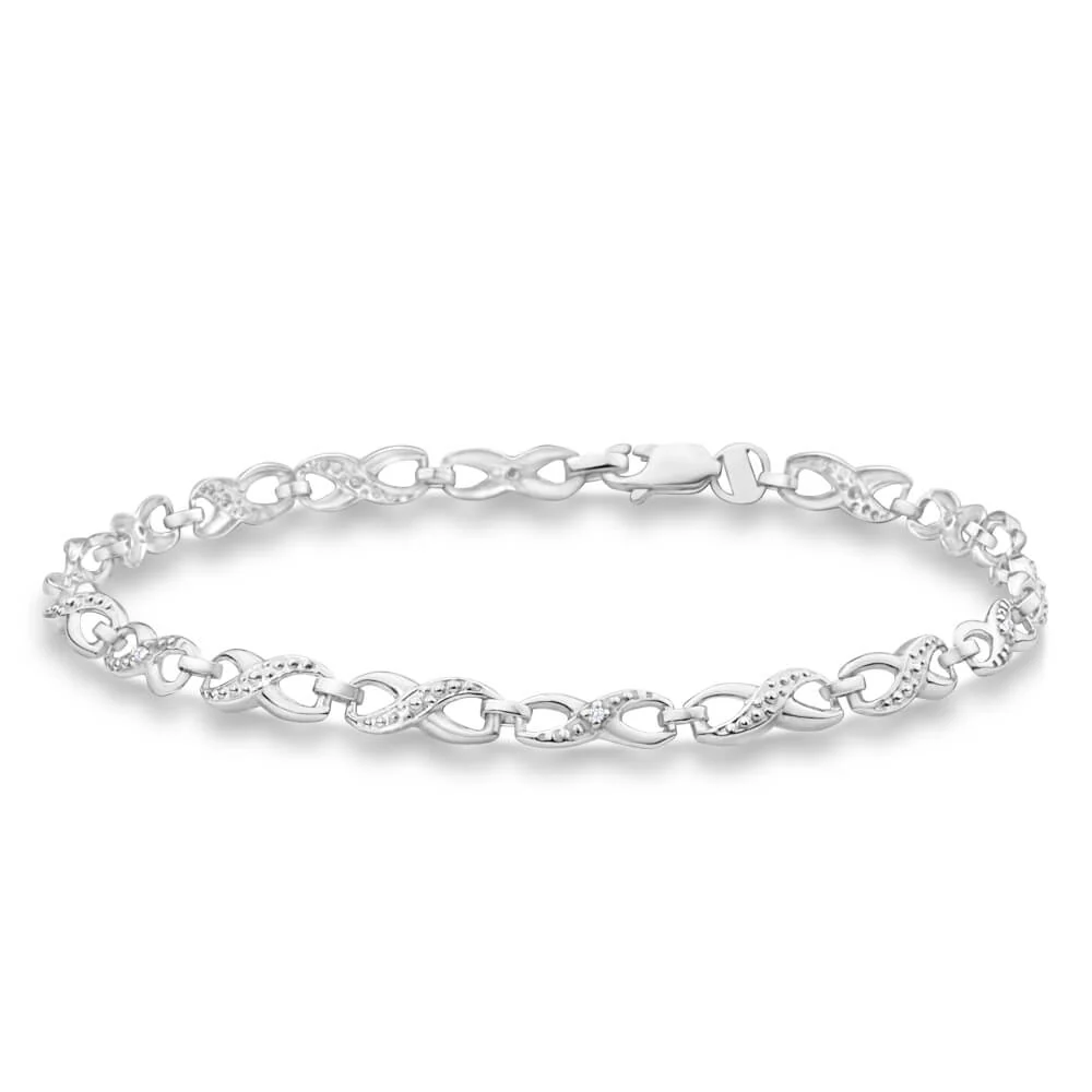 9ct Alluring White Gold Diamond Tennis Bracelet