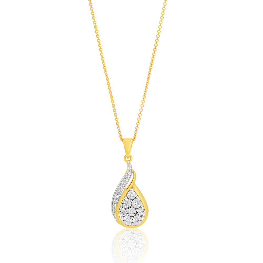 9ct Yellow & White Gold Diamond Pendant With Chain