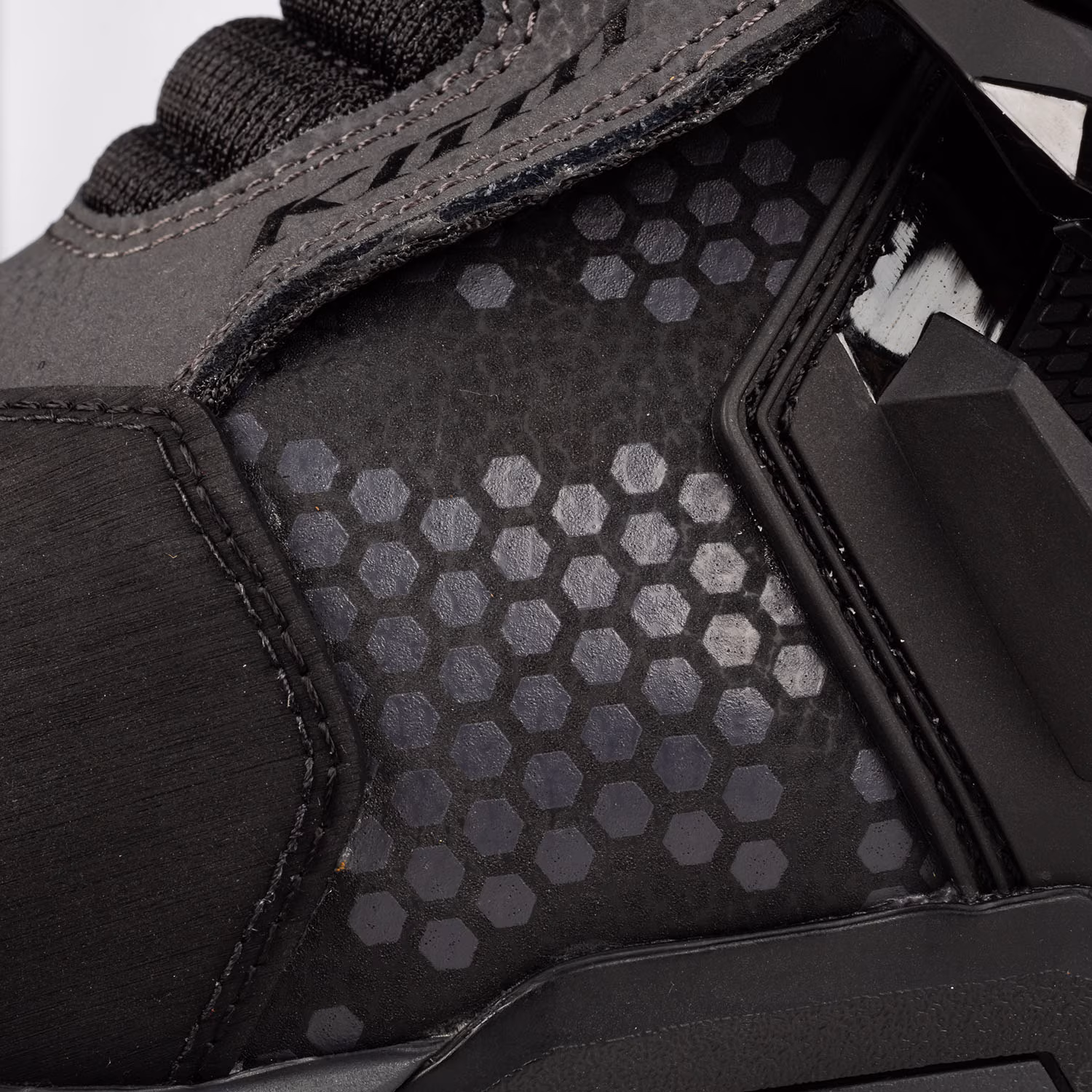 Adventure GTX Boot