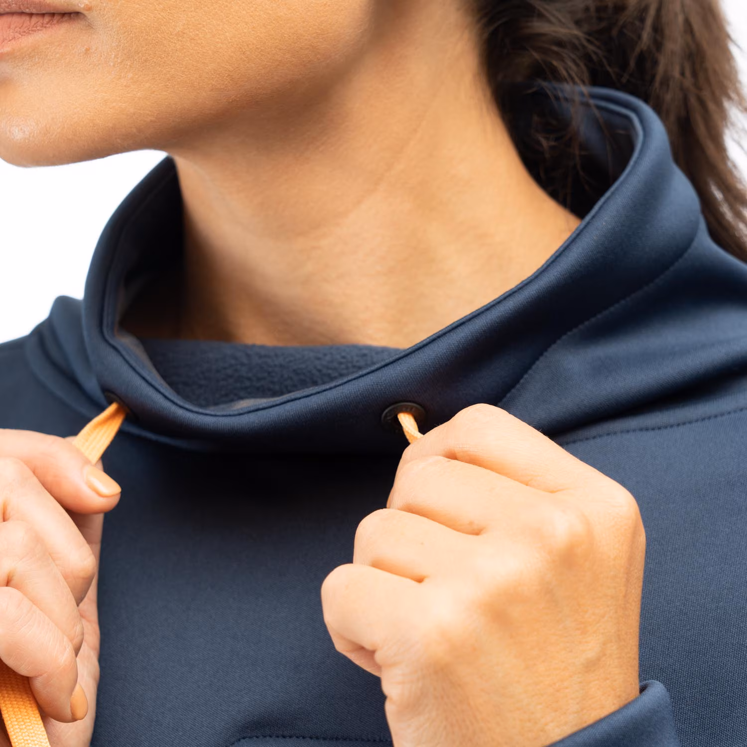 Accelerate Pullover