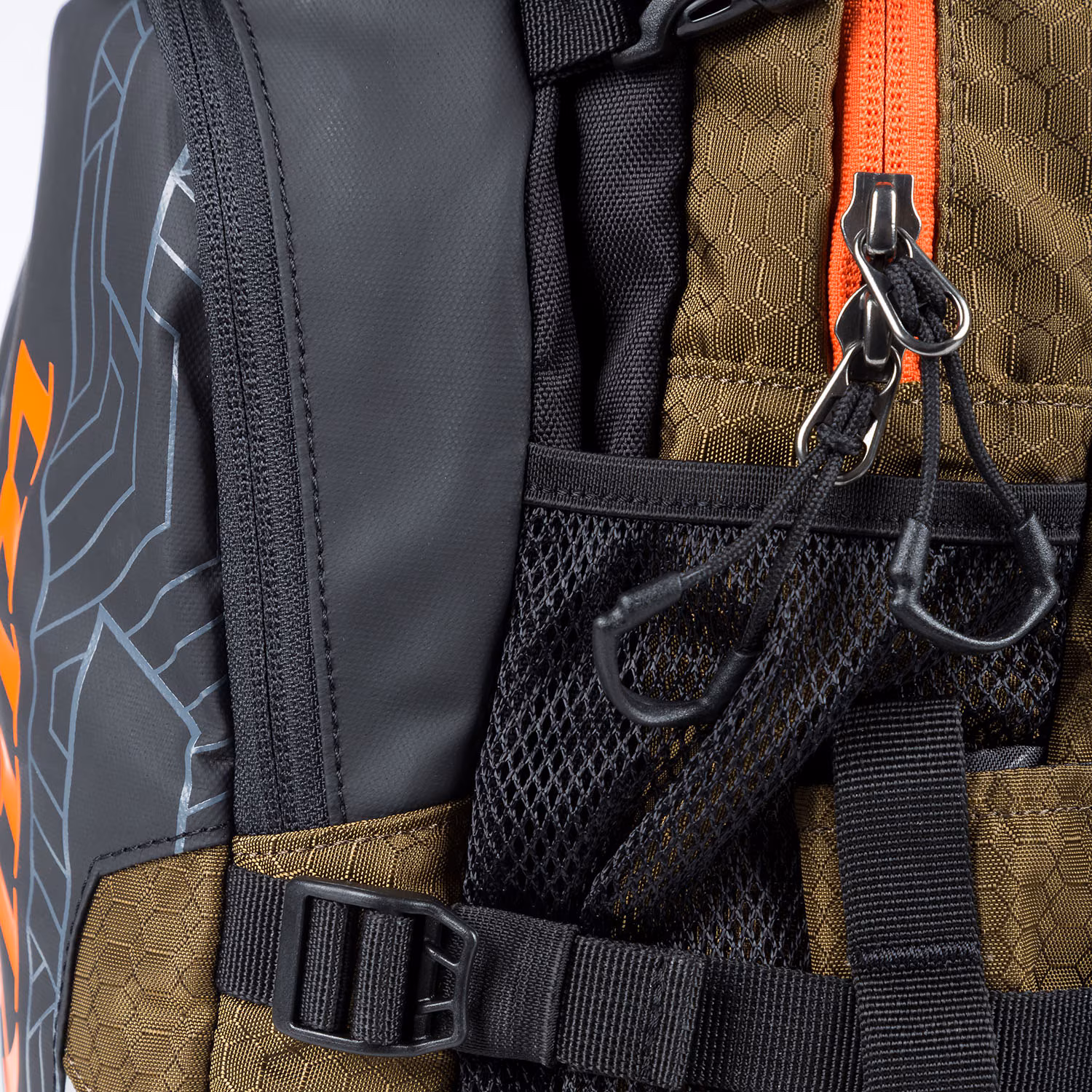 Nac Pak With Shape-Shift™ 3L Hydrapak