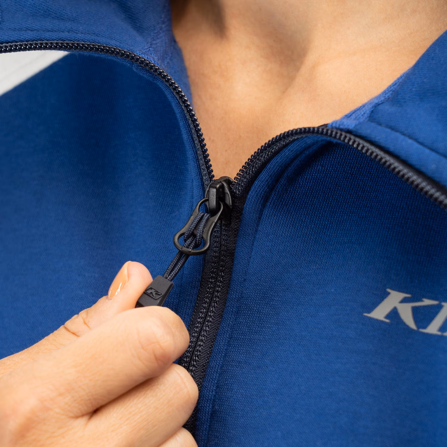 Huntley Pullover 1/4 Zip Crop Hoodie