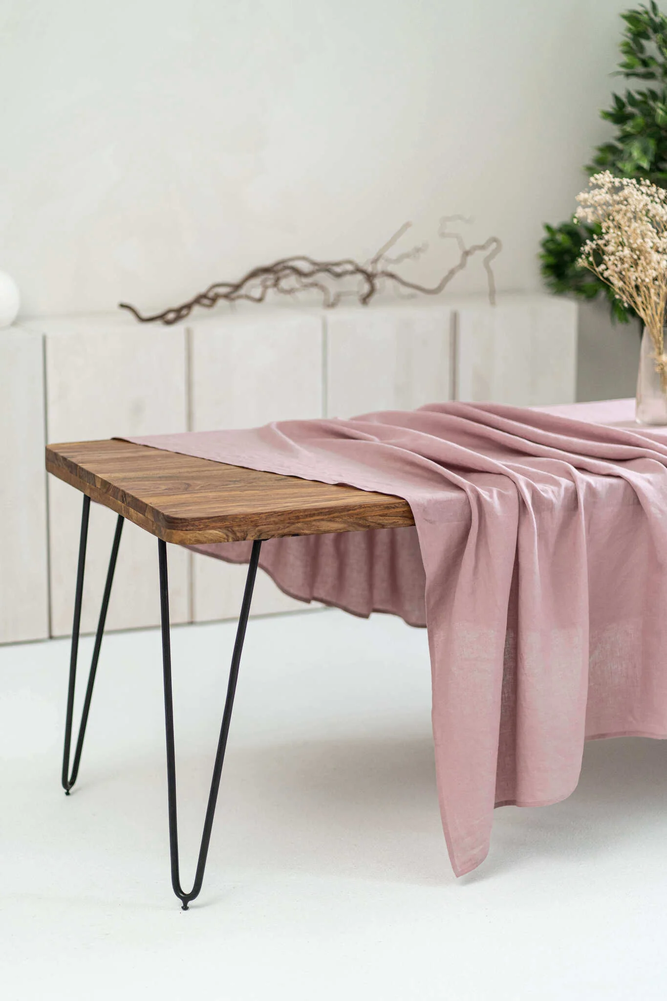 Leinentischdecke in der Farbe Dusty Rose. Sondergrößen erhältlich