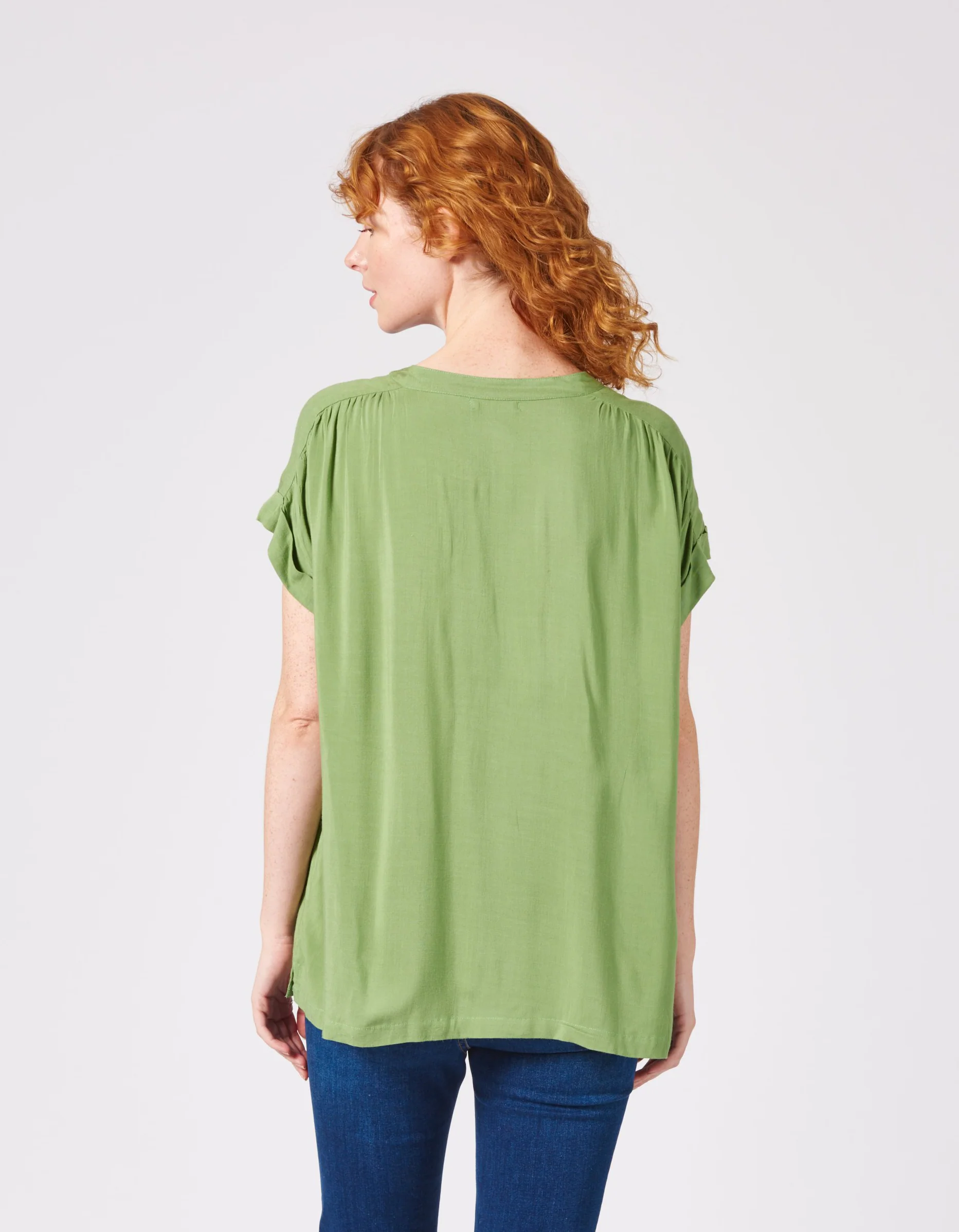 Kurzarm Bluse in grün aus  Viskose