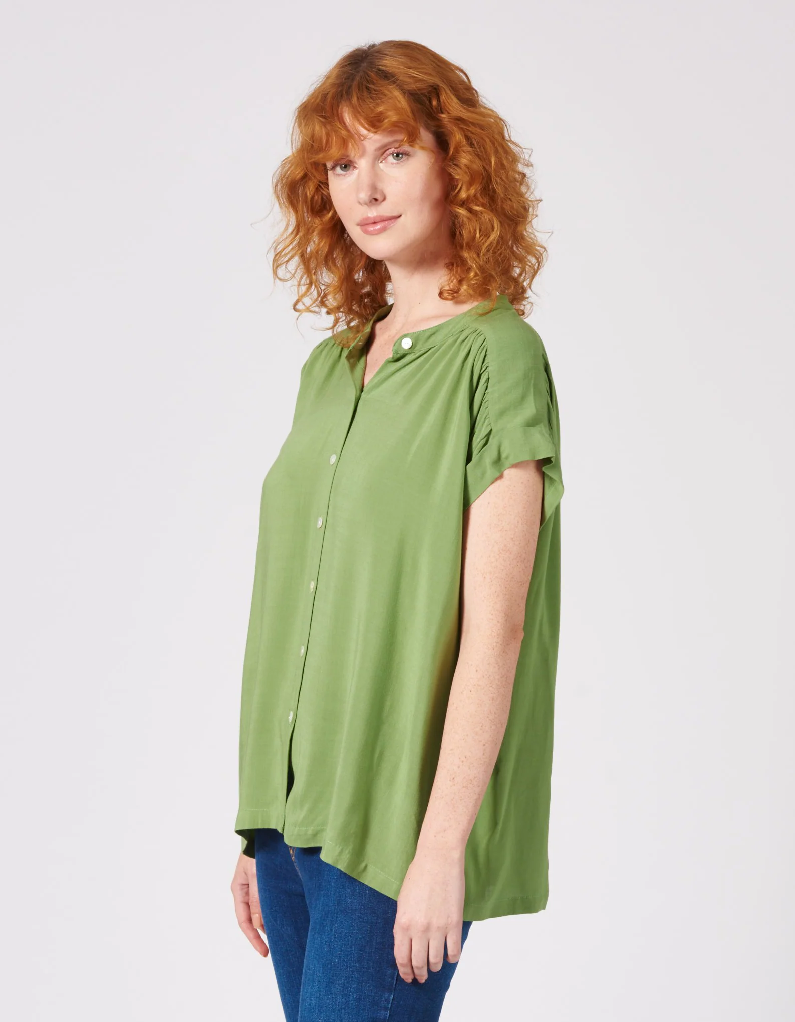 Kurzarm Bluse in grün aus  Viskose