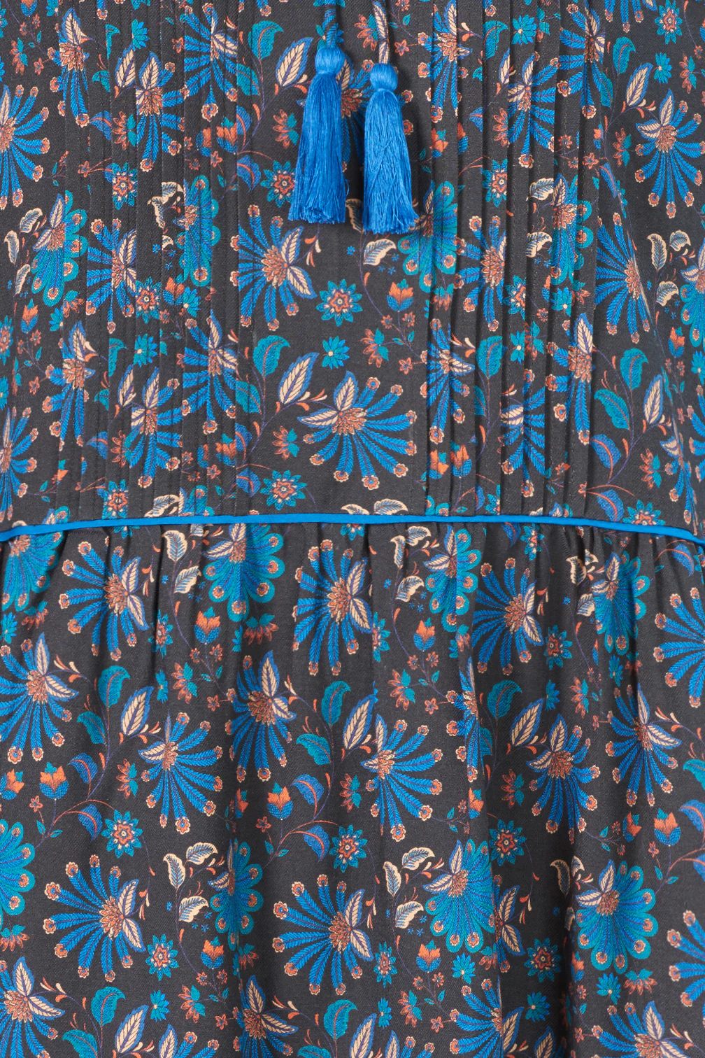 Midikleid aus EcoVero Viskose mit durchgehendem Allover-Print