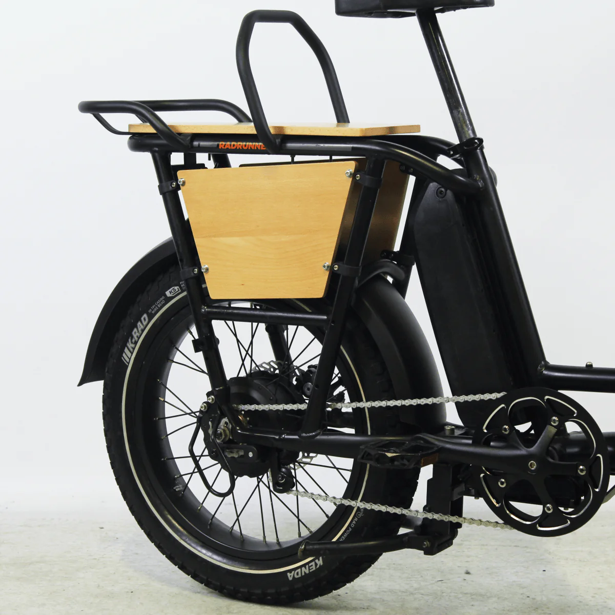 Vélo électrique Rad Power Bikes RadRunner noir + accessoires