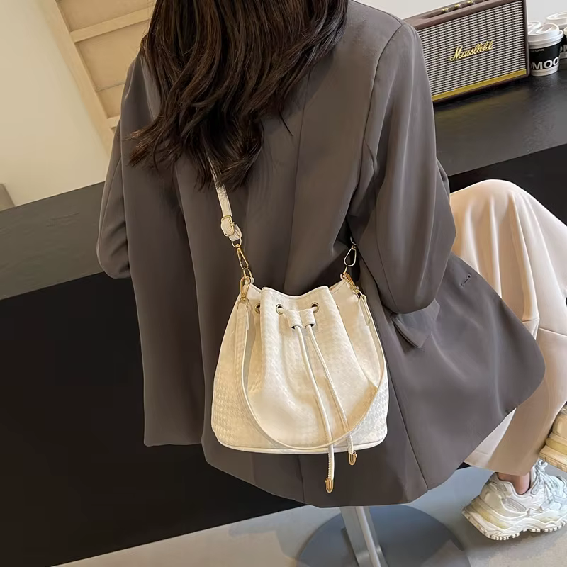 Designer Handbags for Women Luxury Bags Famous Brand High Quality Tote Purse Fashion Shoulder Bag for Every Occasion