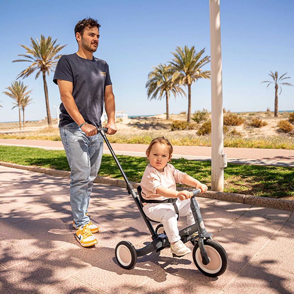Olmitos Gyro Tricycle évolutif 5-en-1 pour Enfants de 1 à 5 Ans Adaptable et modulable avec ou sans pédales (Bleu)