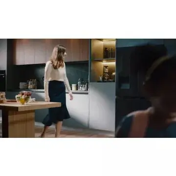 Réfrigérateur multi portes HISENSE	RQ760N4IFE SmartScreen