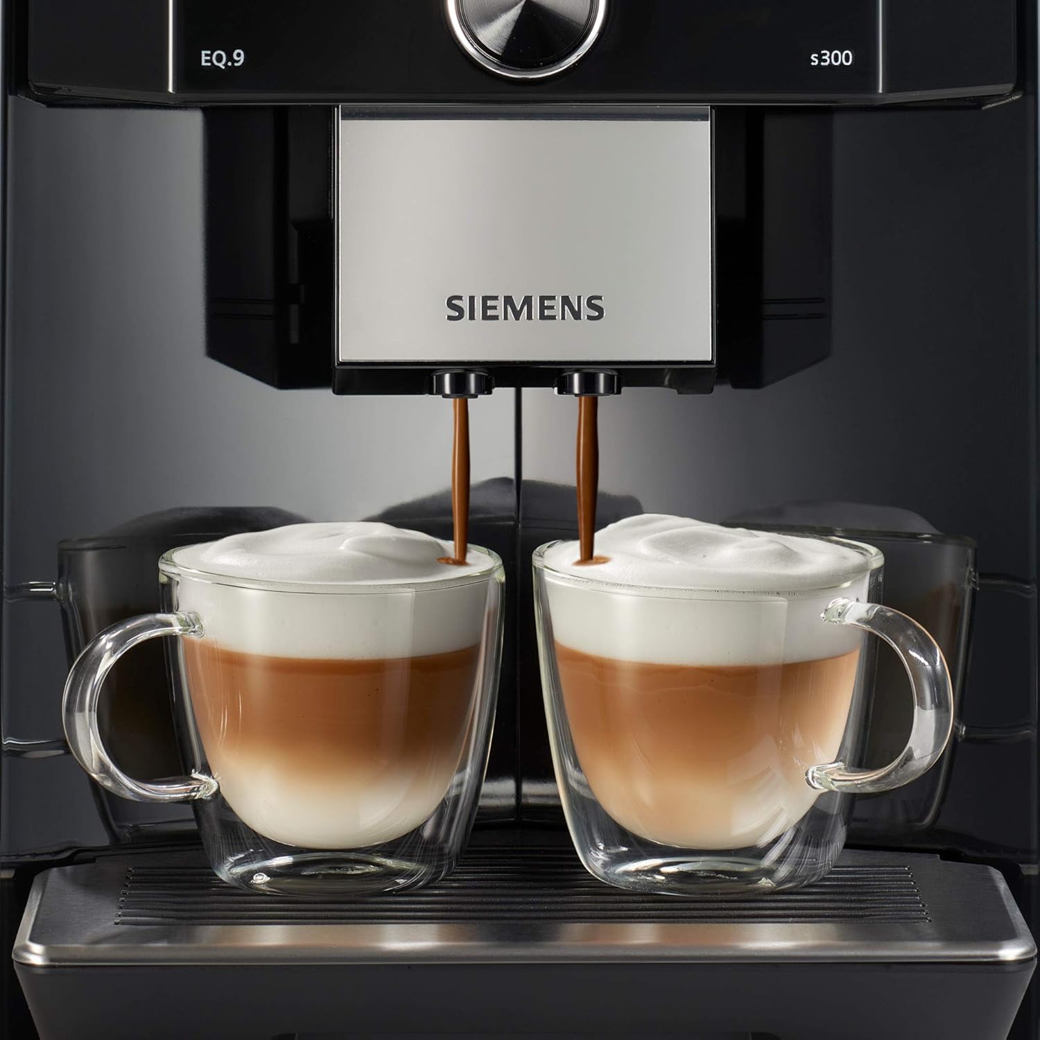 Siemens, machine à café automatique EQ900 TQ903D03, contrôle par l'application, écran tactile, mode barista, AromaBoost, réduction du bruit, broyeur premium, nettoyage à la vapeur, 1 500 W, inox