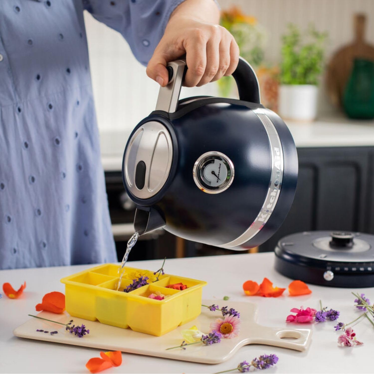 KitchenAid Artisan Bouilloire Électrique | Température Réglable | Bleu encre 1,5 L