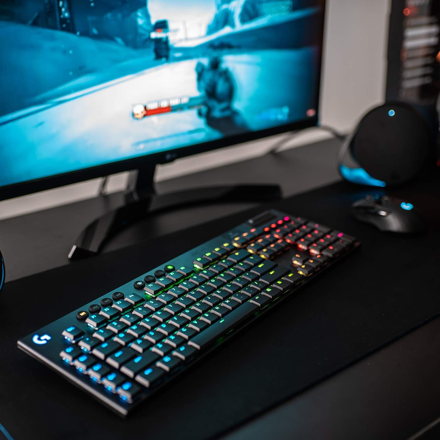 Logitech G915 TKL Tenkeyless LIGHTSPEED Clavier Gamer Mécanique, Switch ultra-plat GL Tactile, RGB LIGHTSYNC, Design élégant et mince, 40+ heures de jeu, Franais AZERTY - Noir