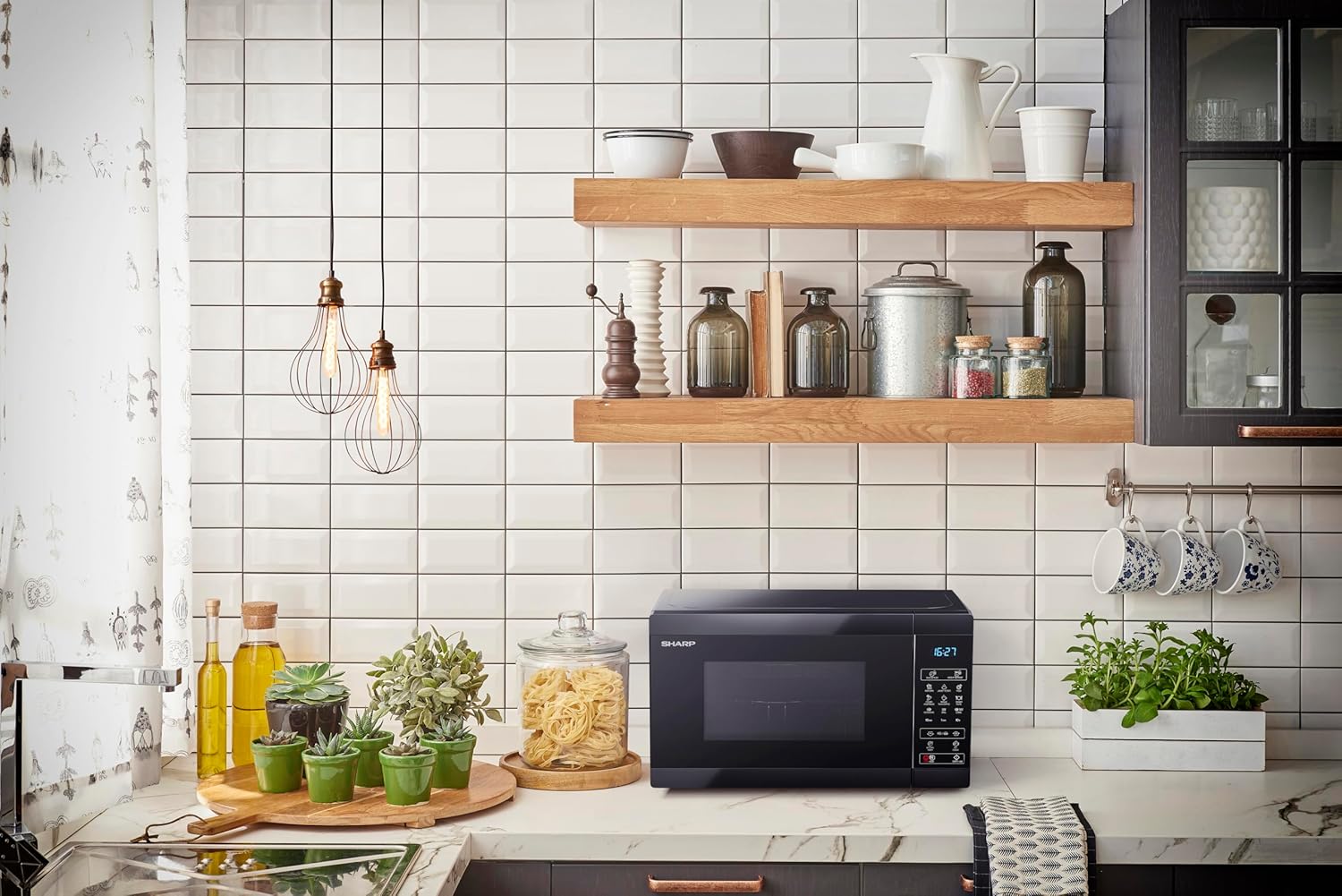 Sharp YC-MG252AE-B, Four micro-ondes, Noir de 25 litres avec gril