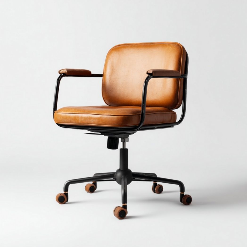 Fauteuil de bureau pivotant en similicuir brun – accoudoirs et hauteur réglable – base métallique noire