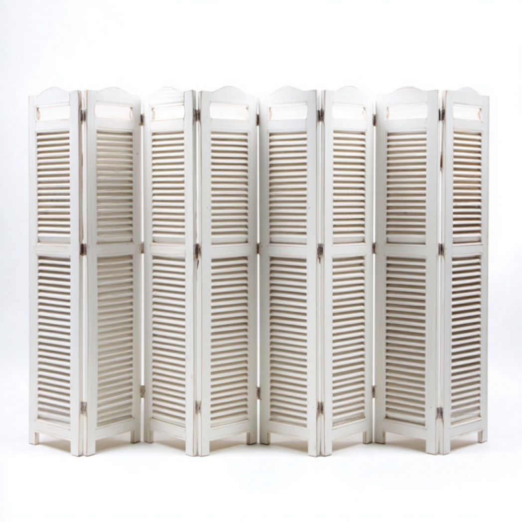 Paravent 8 panneaux en bois style persiennes, finition blanche vieillie