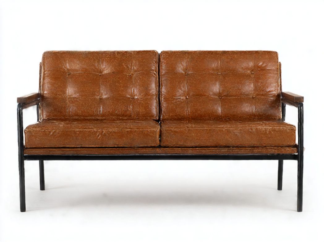 Canapé 2 places en simili cuir brun avec structure métallique et dossier capitonné à carreaux