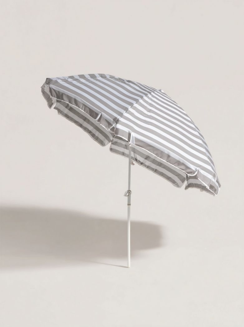 Parasol de jardin rayé gris et blanc, toile polyester et mât métallique blanc, design rond