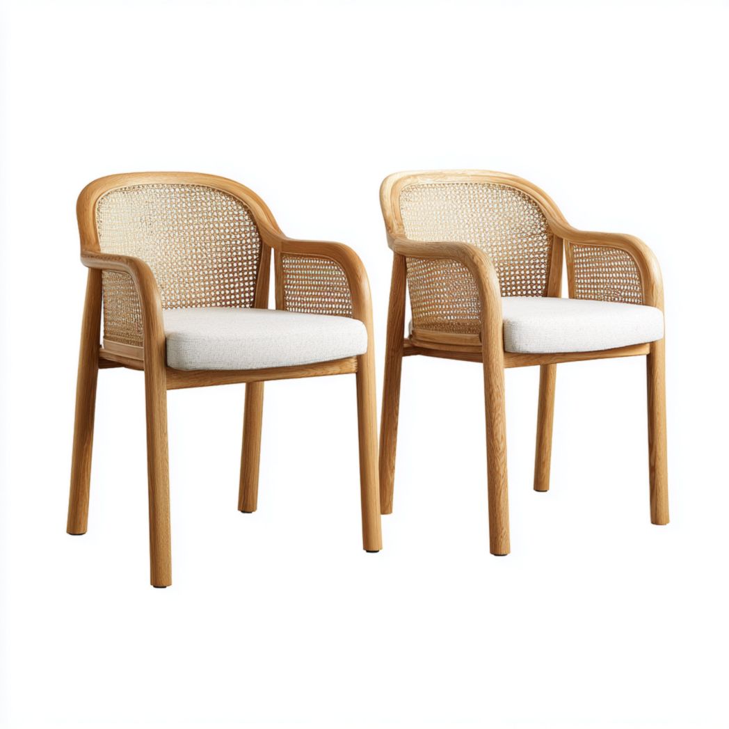 Lot de 2 chaises en bois clair avec dossier en rotin et assise en tissu beige