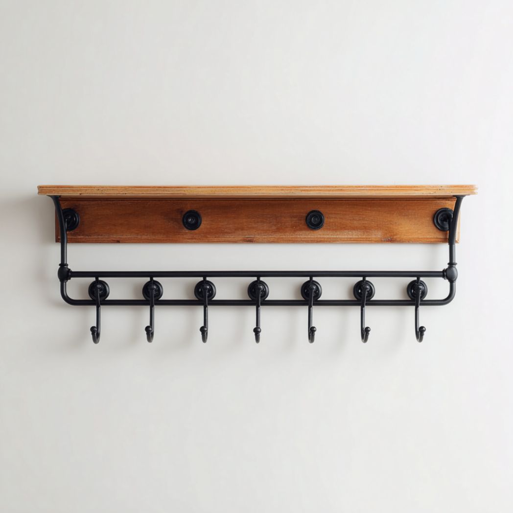 Porte-manteau mural en bois avec 7 crochets métalliques noirs