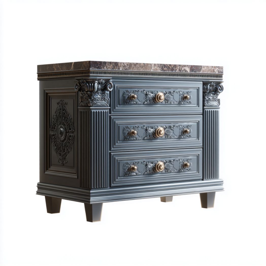 Commode en bois gris-bleu à trois tiroirs, décor sculpté et plateau en marbre