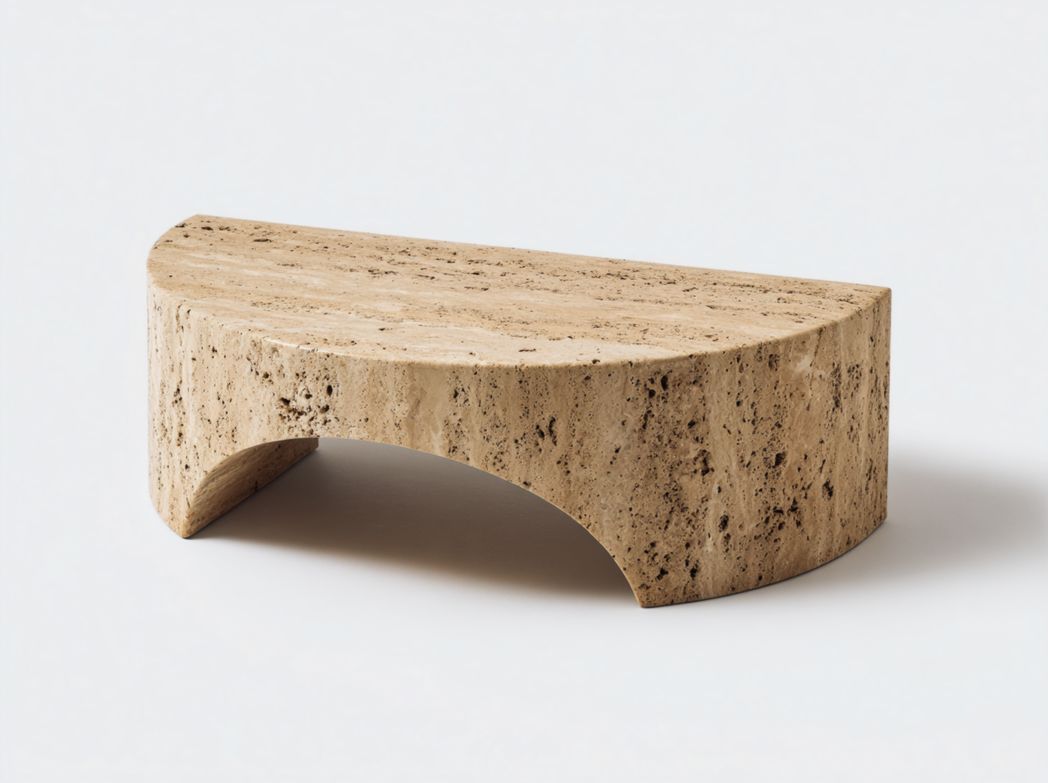 Table basse semi-circulaire en pierre avec texture beige naturelle