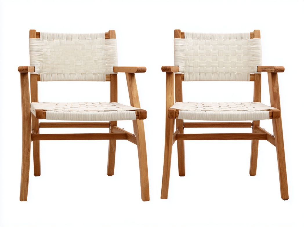 Lot de 2 chaises de jardin en bois avec assise et dossier tressés beige, dossier droit avec accoudoirs