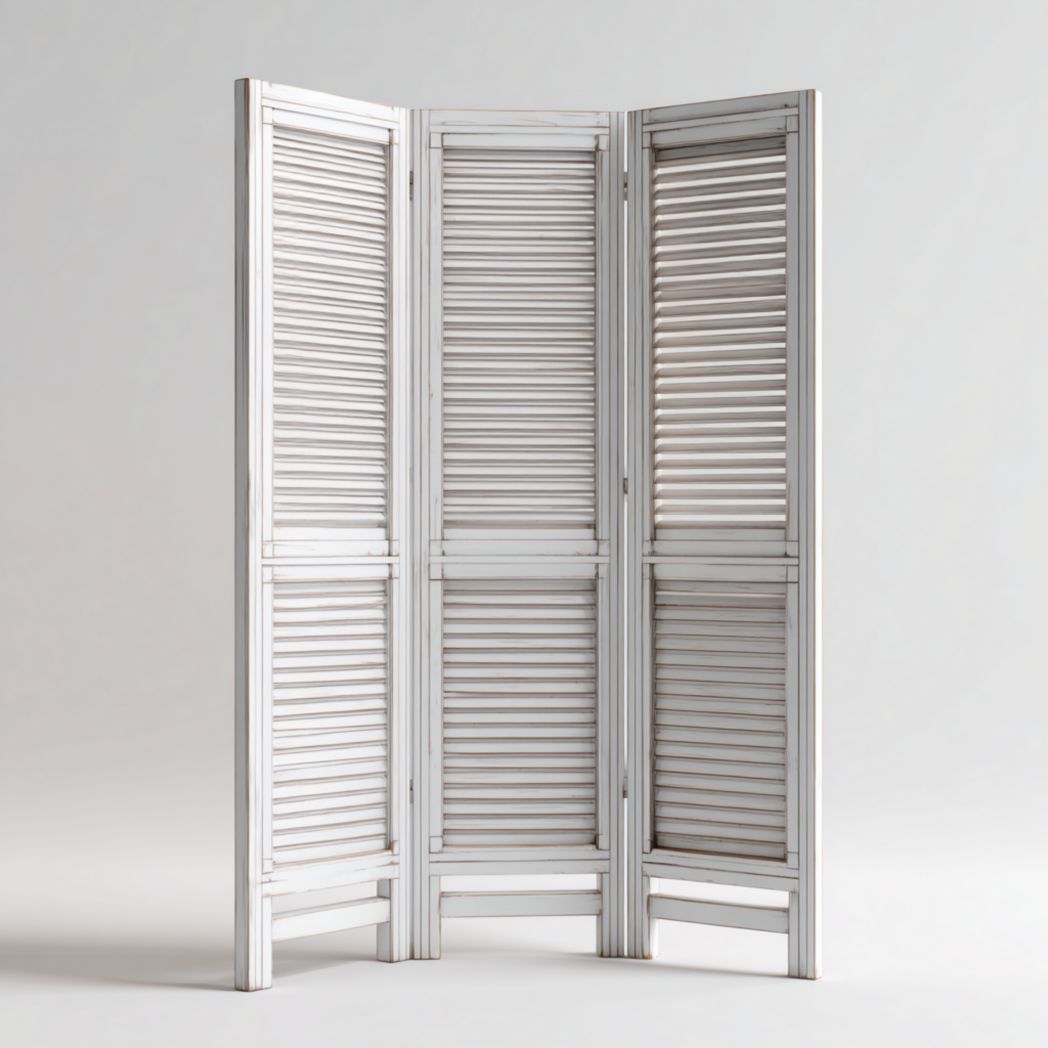 Paravent à trois panneaux en bois blanc