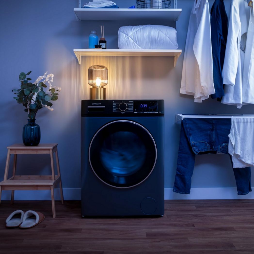 Lave-linge Cecotec 8 kg Bolero DressCode 8610 Inverter Steel A. Chargement frontal, 1400 tr/min, SteamMax, moteur Inverter Plus, 15 programmes, OnSmart, Stop&Go, DrumClean, revêtement antibactérien