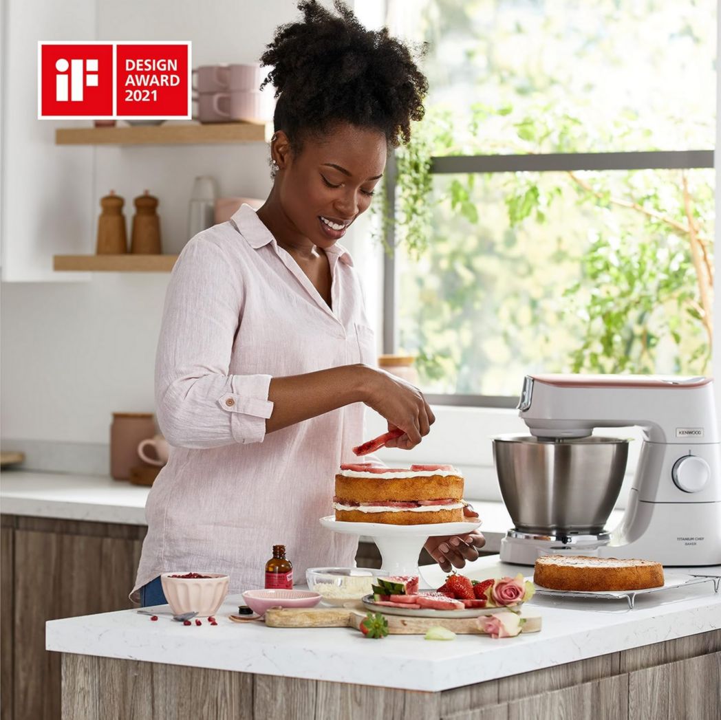 Robot pâtissier Kenwood Titanium Chef Baker XL, avec batteur K-Beater, crochet pétrisseur, fouet et bol de 7 litres, KVL85.424SI, 1 200 W, argent