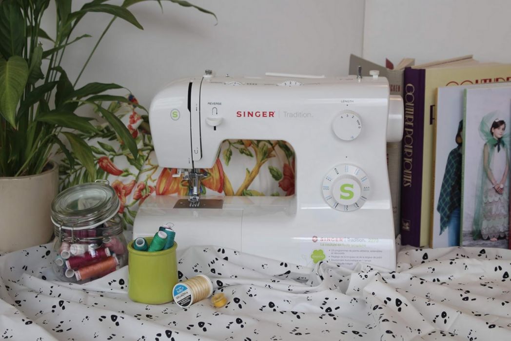 Machine à coudre Singer Tradition 2273