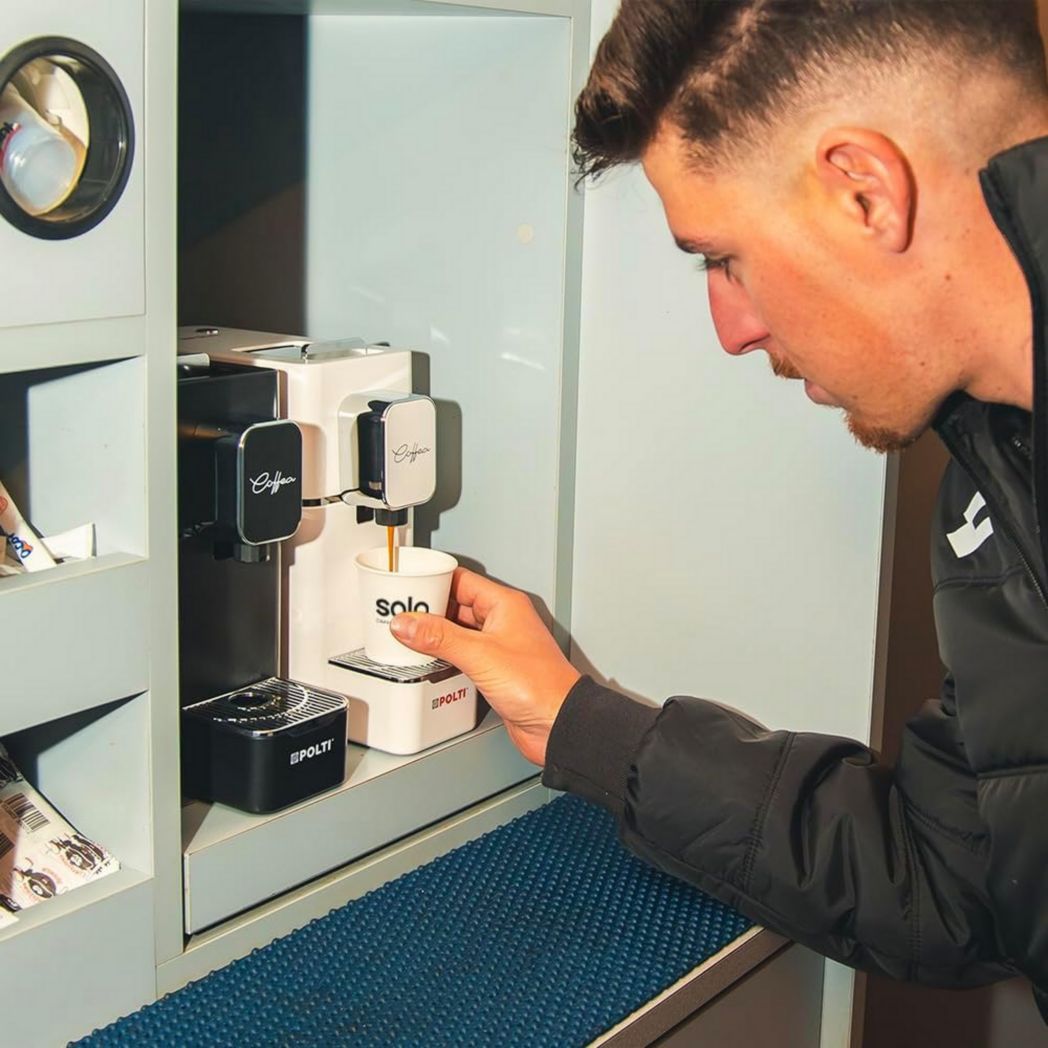 POLTI Coffea S15B, machine à café expresso, compatible avec ESE ; réservoir de 44 mm, 0,85 L, noir