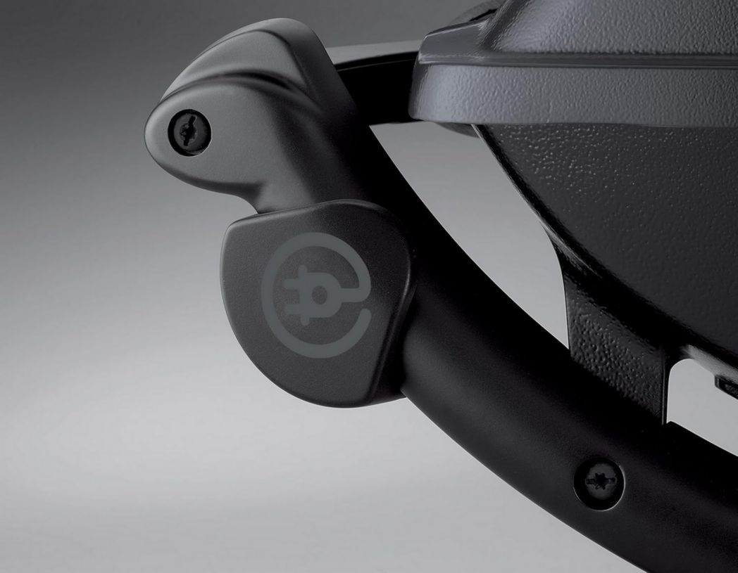 Barbecue électrique Weber Q1400, surface de cuisson 43 x 32 cm, portable, grille en fonte émaillée divisée en 2 parties, couvercle et cuve en fonte d'aluminium - Gris foncé (52020053)