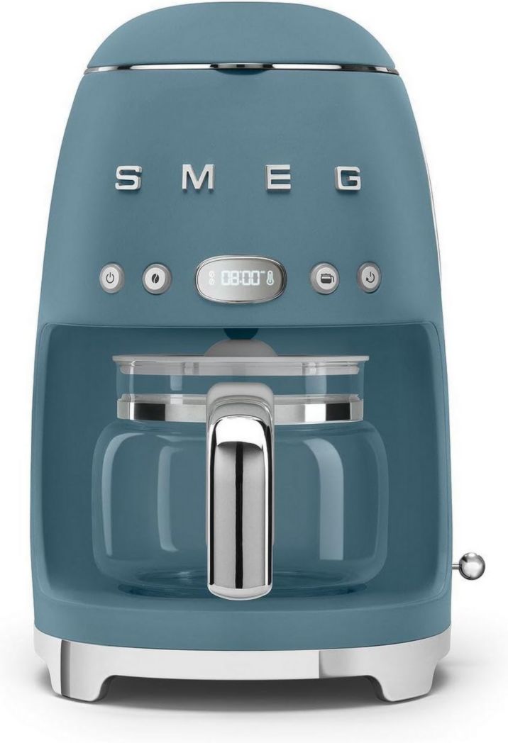 Smeg, DCF02PBEU, cafetière filtre, arôme et démarrage automatique, verseuse en verre jusqu'à 12 tasses, 2 niveaux d'intensité, maintien au chaud, 1050 W, bleu clair pastel