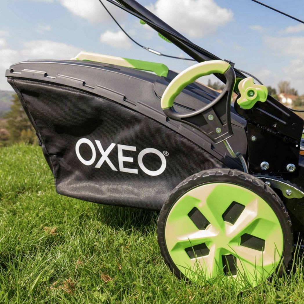 Tondeuse à gazon thermique 196 cm³ - Puissante - Autotractée - Moteur Loncin V200 - Largeur de coupe 53 cm - Bac de ramassage 65 L