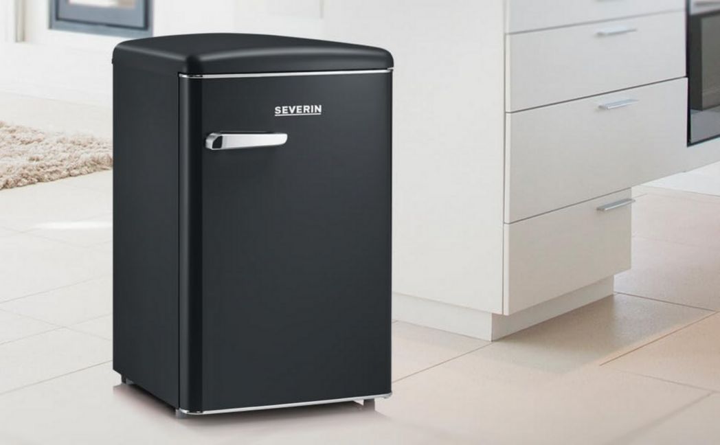 Réfrigérateur-congélateur SEVERIN, Pose libre, Longueur 55 cm, 108 L, Classe D, 110 kWh/an, 37 dB, Look rétro, Crème, RKS 8833