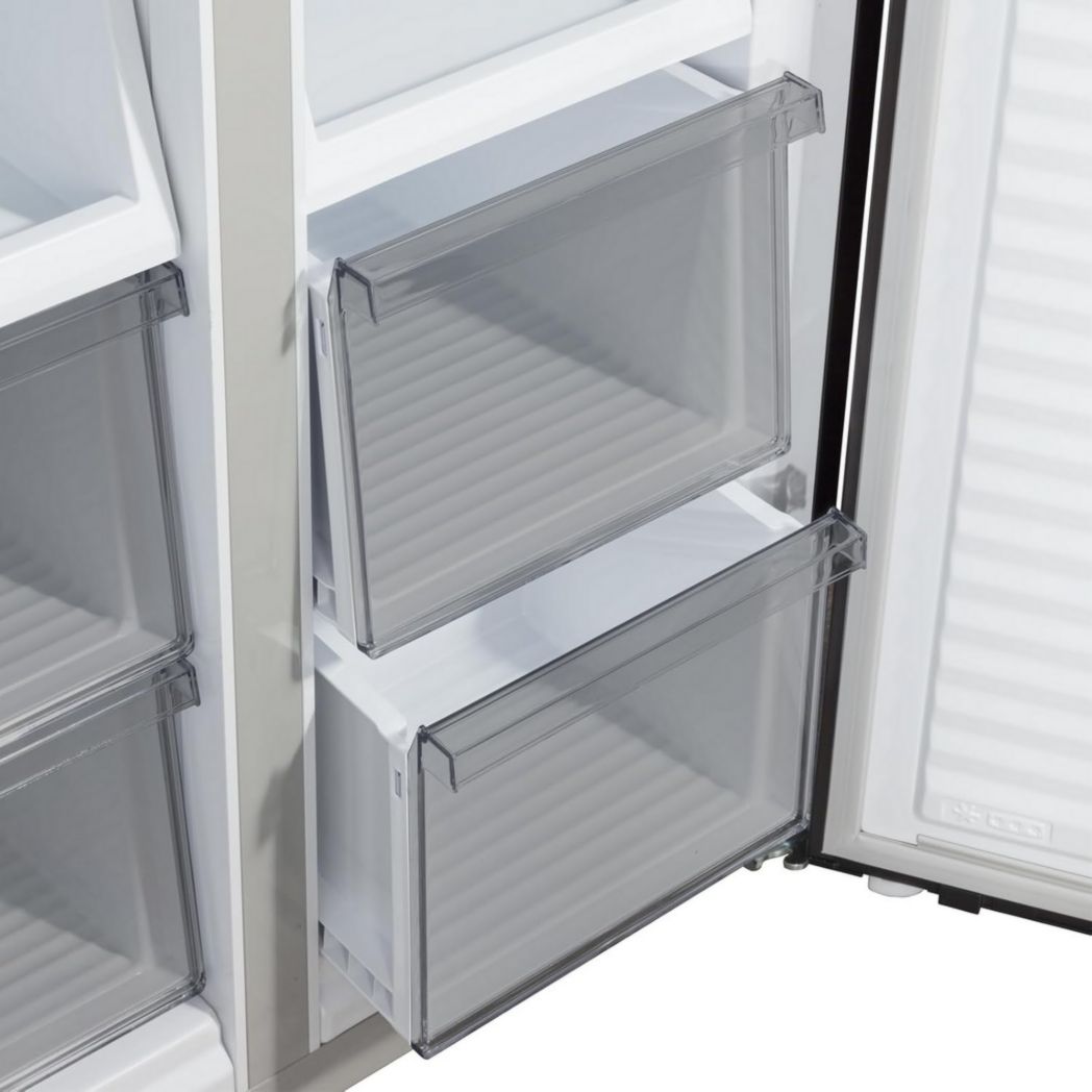 Réfrigérateur congélateur inférieur CHIQ CBM159LEBD 157 litres (109 + 48) Low Frost, faible bruit, refroidissement rapide, faible encombrement