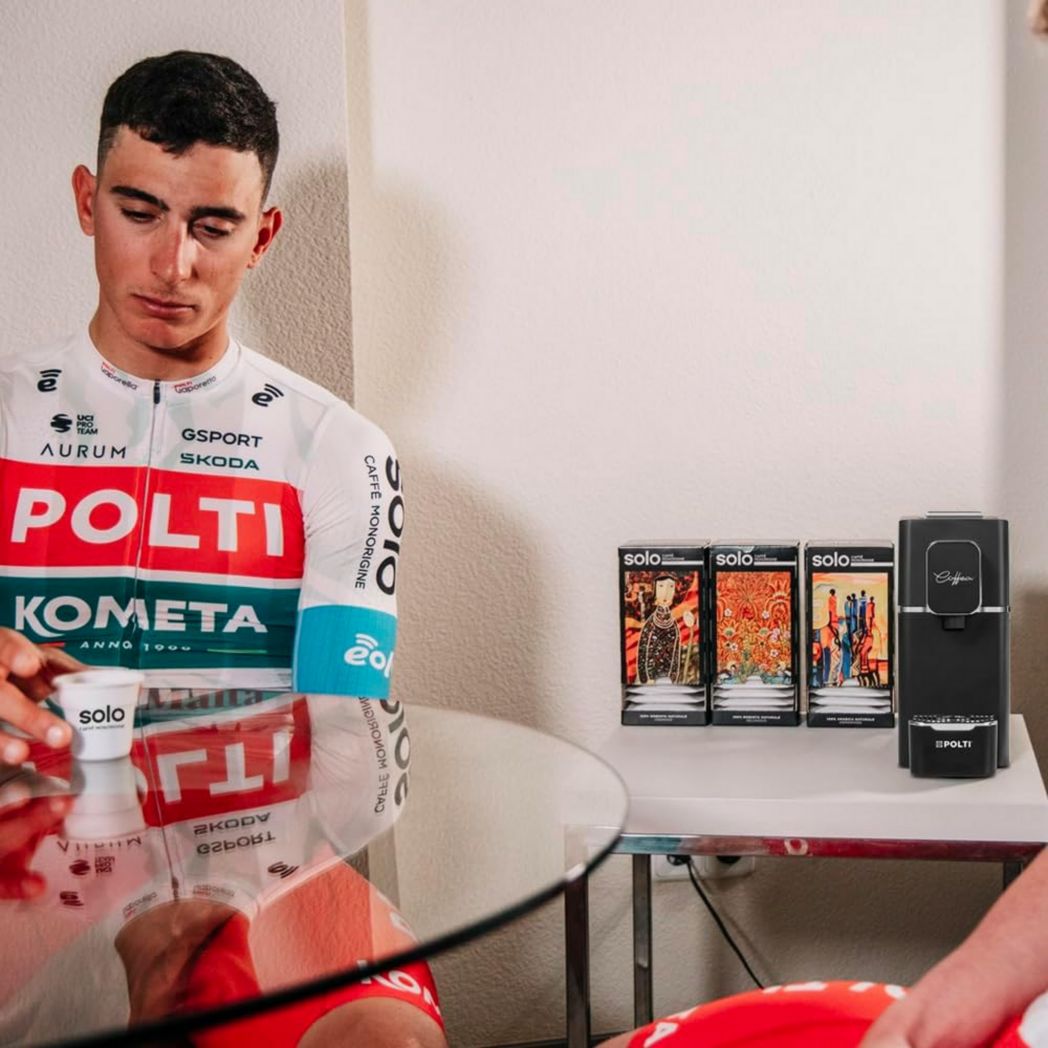 POLTI Coffea S15B, machine à café expresso, compatible avec ESE ; réservoir de 44 mm, 0,85 L, noir