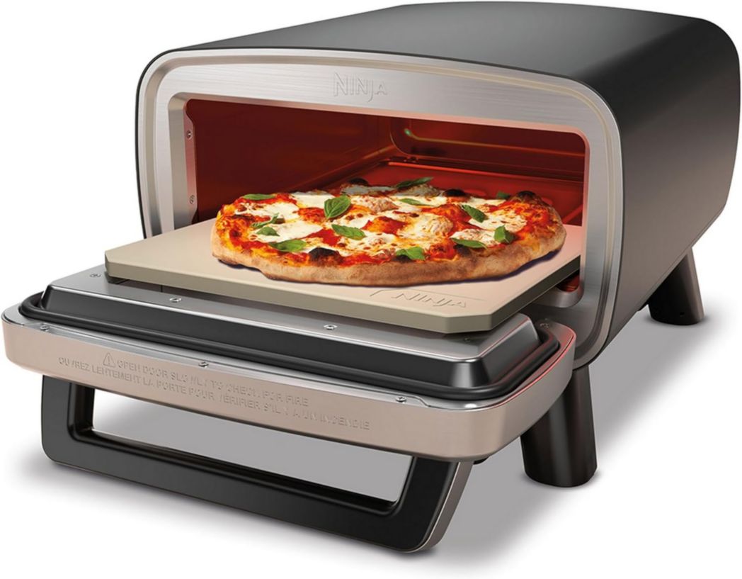 Four à pizza électrique d'extérieur Ninja Woodfire 8 en 1, rôtissoire et fumoir barbecue avec grille, plaque Pro-Heat, pierre à pizza, granulés de bois et pelle, 6 réglages, orange foncé OO101EU