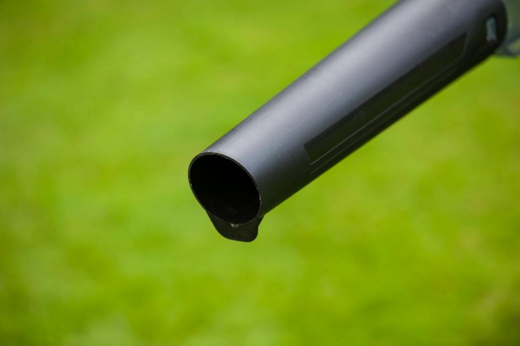 RYOBI - Souffleur aspirateur broyeur sans fil 18 volts ONE+, sans balais - 201 km/h (livré sans batterie) - OBV18