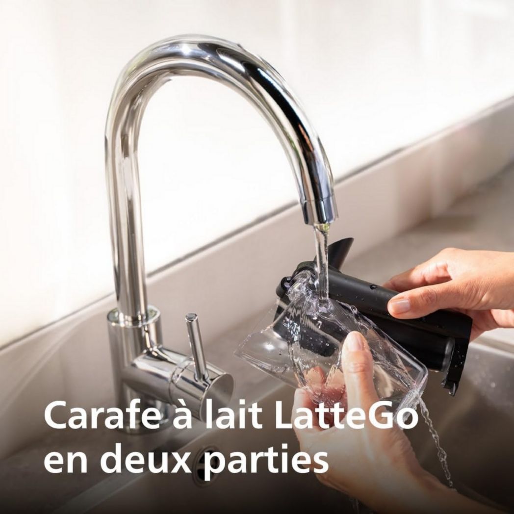 Machine à expresso entièrement automatique Philips série 5500 – 20 boissons chaudes et glacées, carafe LatteGo facile à nettoyer, SilentBrew 40 % plus silencieux, démarrage rapide, noir et argent (EP5546/70)