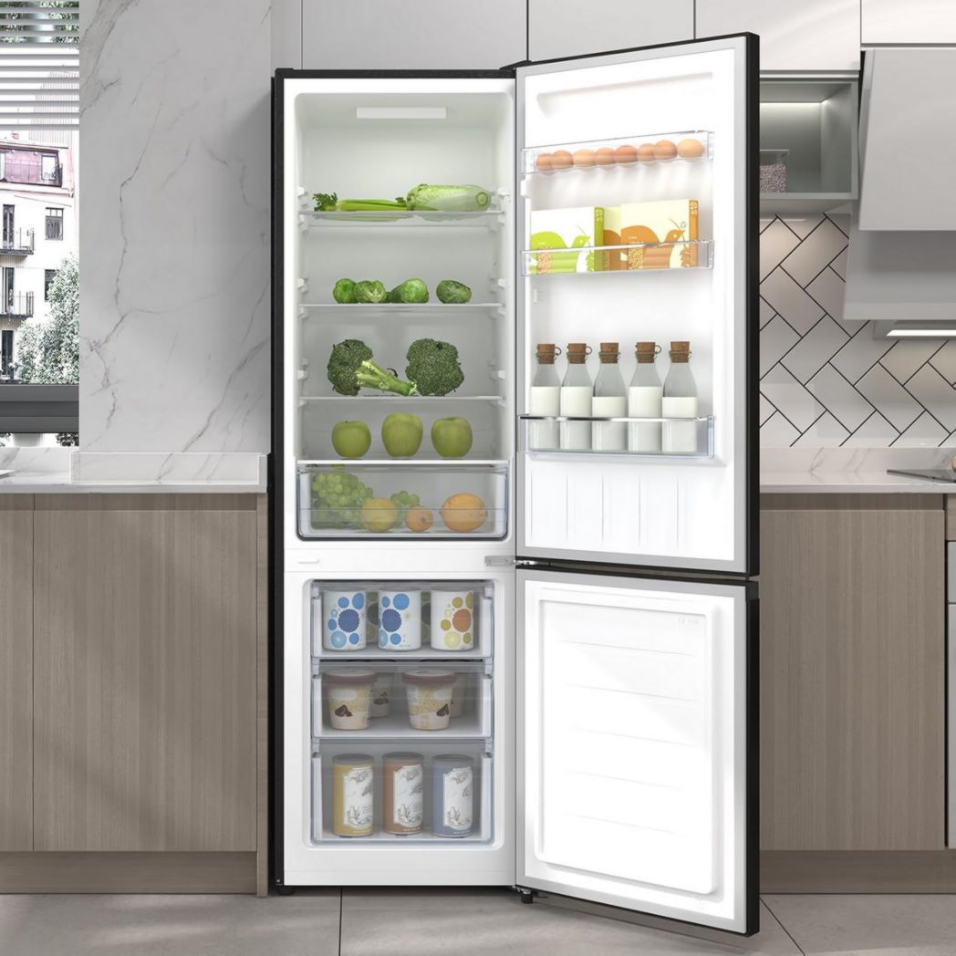 Réfrigérateur congélateur inférieur CHIQ CBM159LEBD 157 litres (109 + 48) Low Frost, faible bruit, refroidissement rapide, faible encombrement