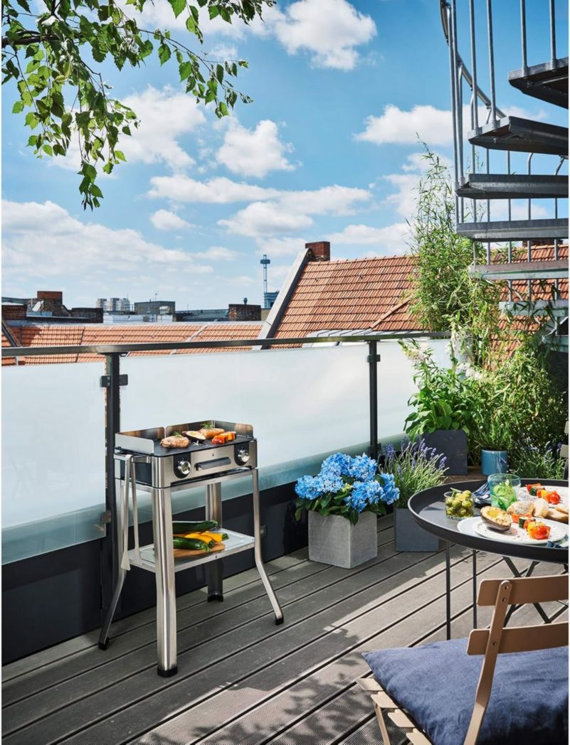 WMF Master-Grill électrique, 2400W, Grande surface 28x50cm, Revêtement antiadhésif, Plaques amovibles lavables au lave-vaisselle, Acier inoxydable Cromargan 18/10, Lono 0415280011