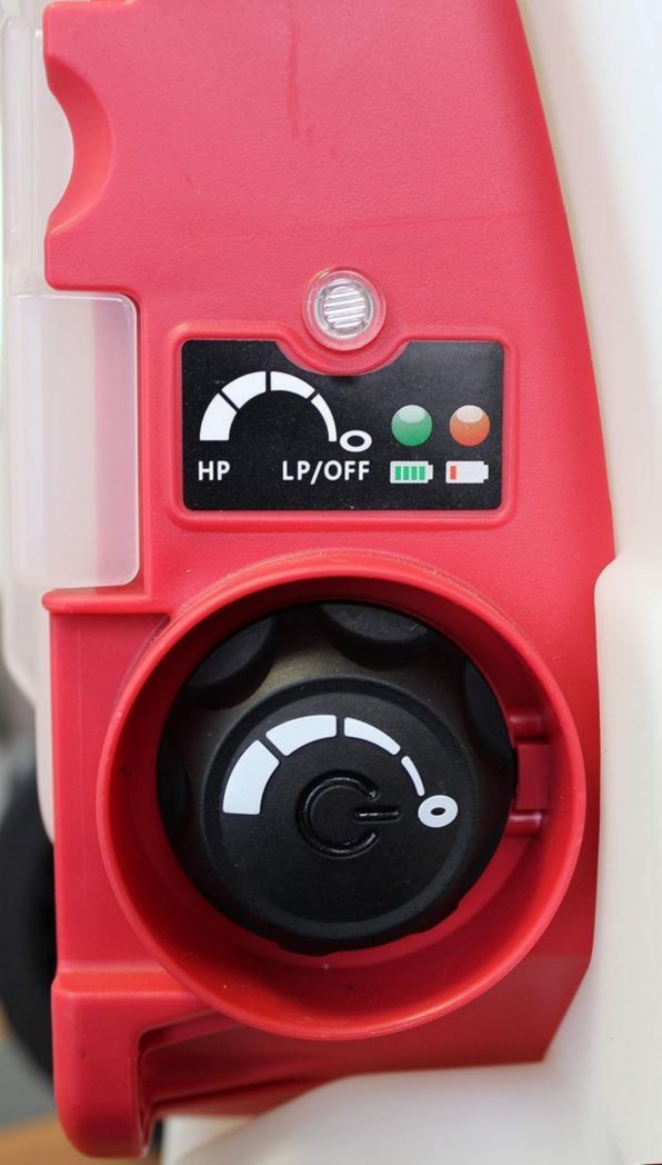 FORUM EQUIPMENT - Pulvérisateur électrique Pro Sprayer III 30 L - Pulvérisateur de toiture électrique longue portée avec batterie rechargeable, débit 240 L/h, tuyau 8 m - 2 batteries